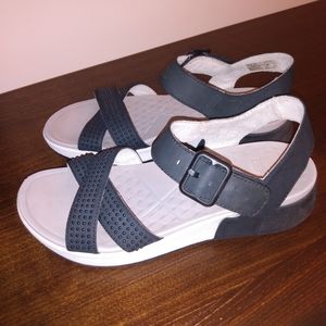 Dansko sandals 39